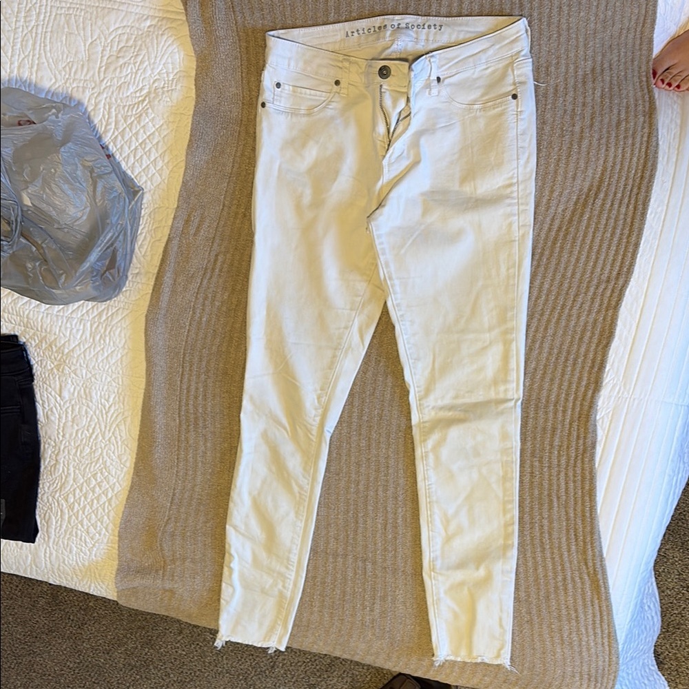 Articles of Society Women's White Jeans